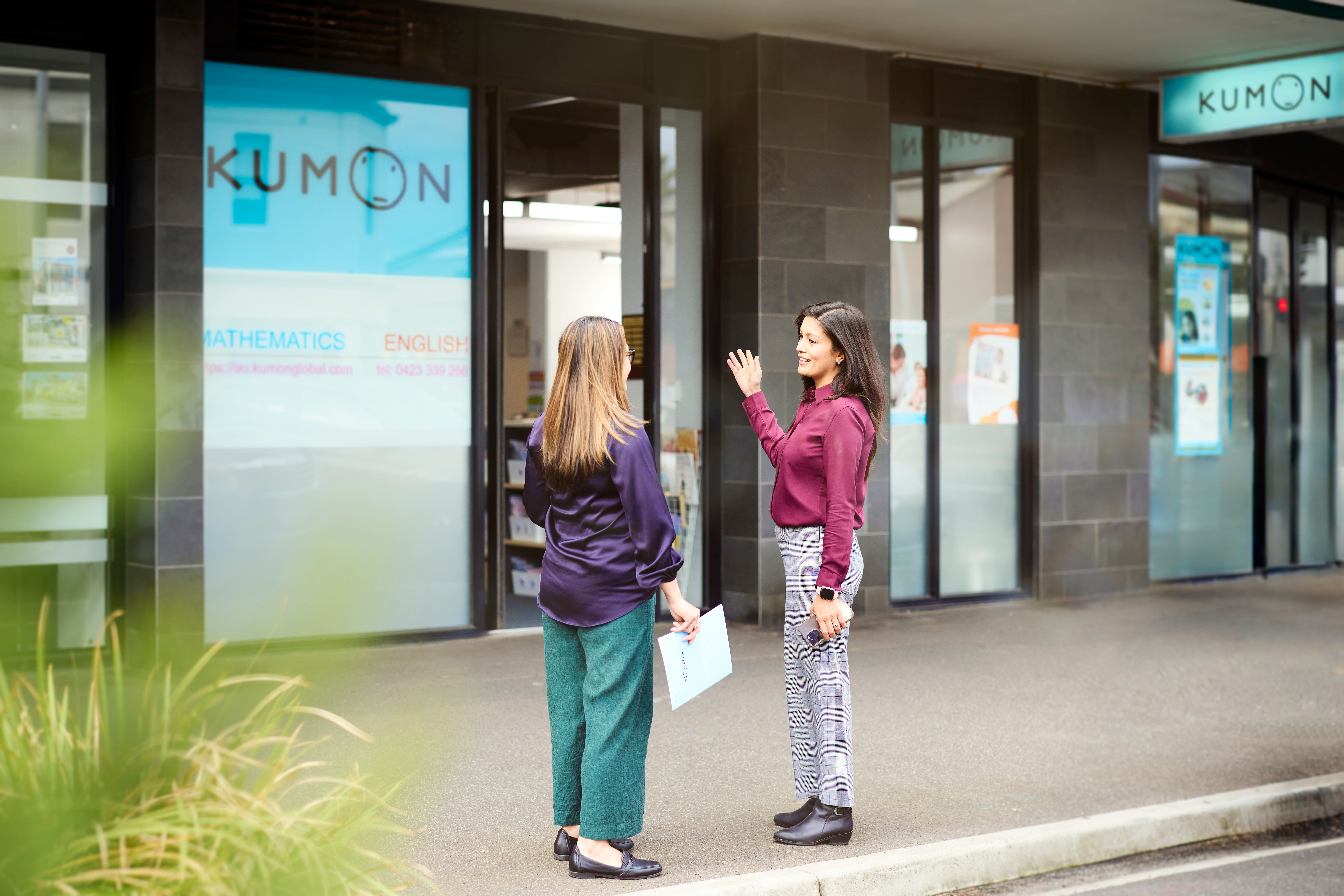 New location vs purchase of existing franchise: which is right for you?